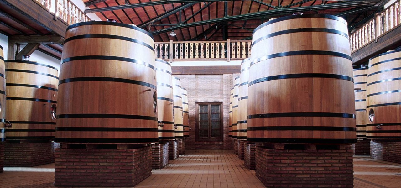 French Oak tanks